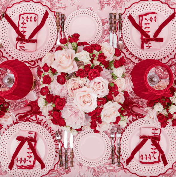 Pink & Red Bow Laurel Placemats & Napkins (Set of 4)