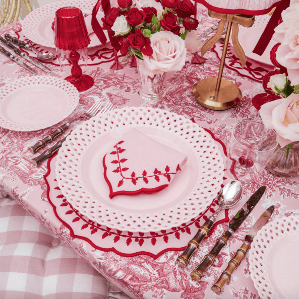 Pink & Red Bow Laurel Placemats & Napkins (Set of 4)