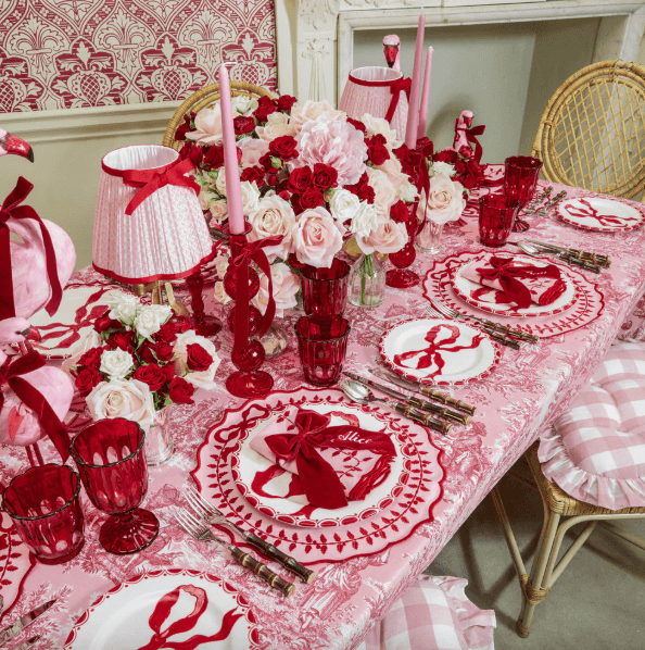 Pink & Red Bow Laurel Placemats & Napkins (Set of 4)