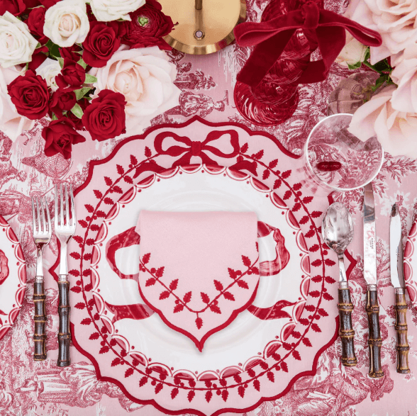 Pink & Red Bow Laurel Placemats & Napkins (Set of 4)